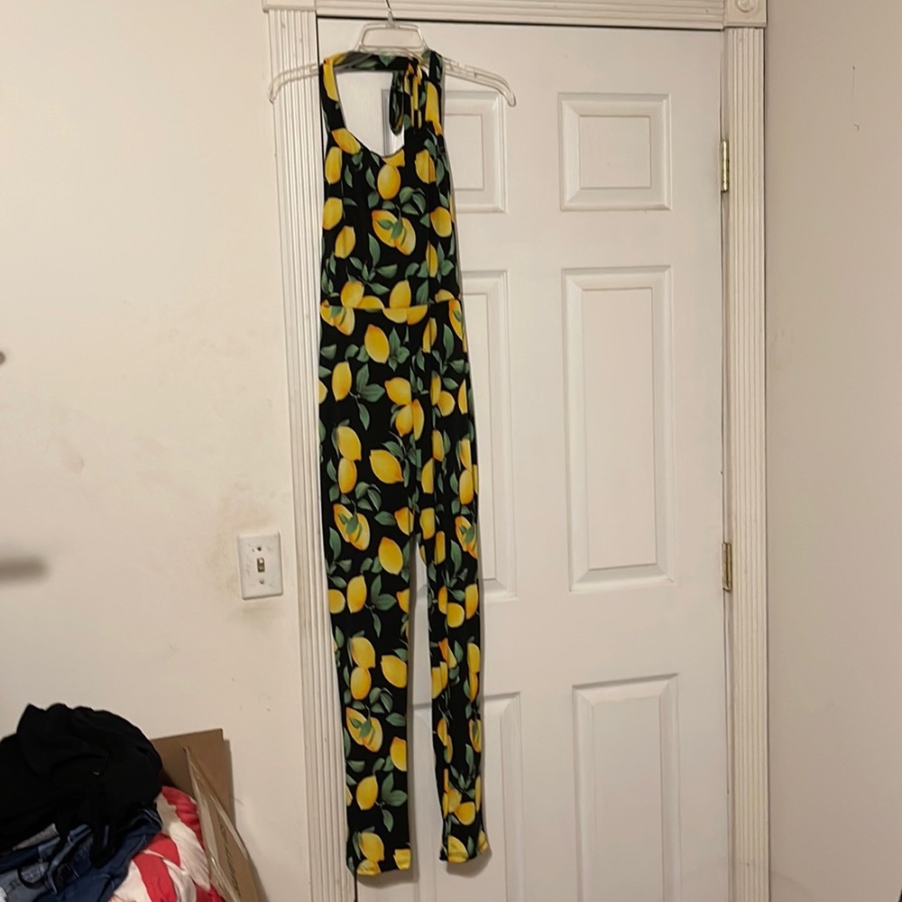 Fashion To Figure halter style jumpsuit,sz.0
